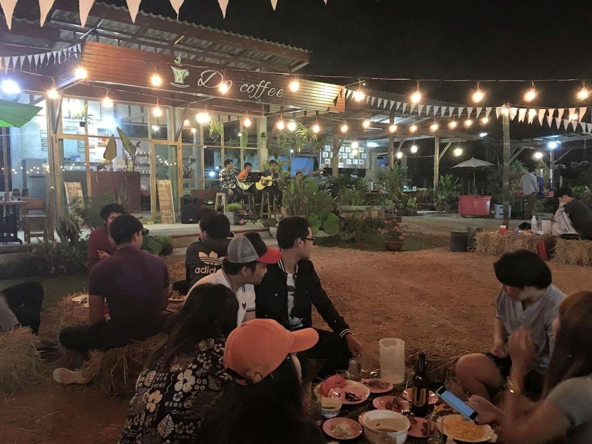 반 수안 두앙 폰 리조트 Ban Phae  외부 사진